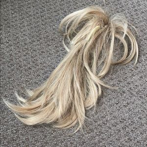 Blonde hair clip